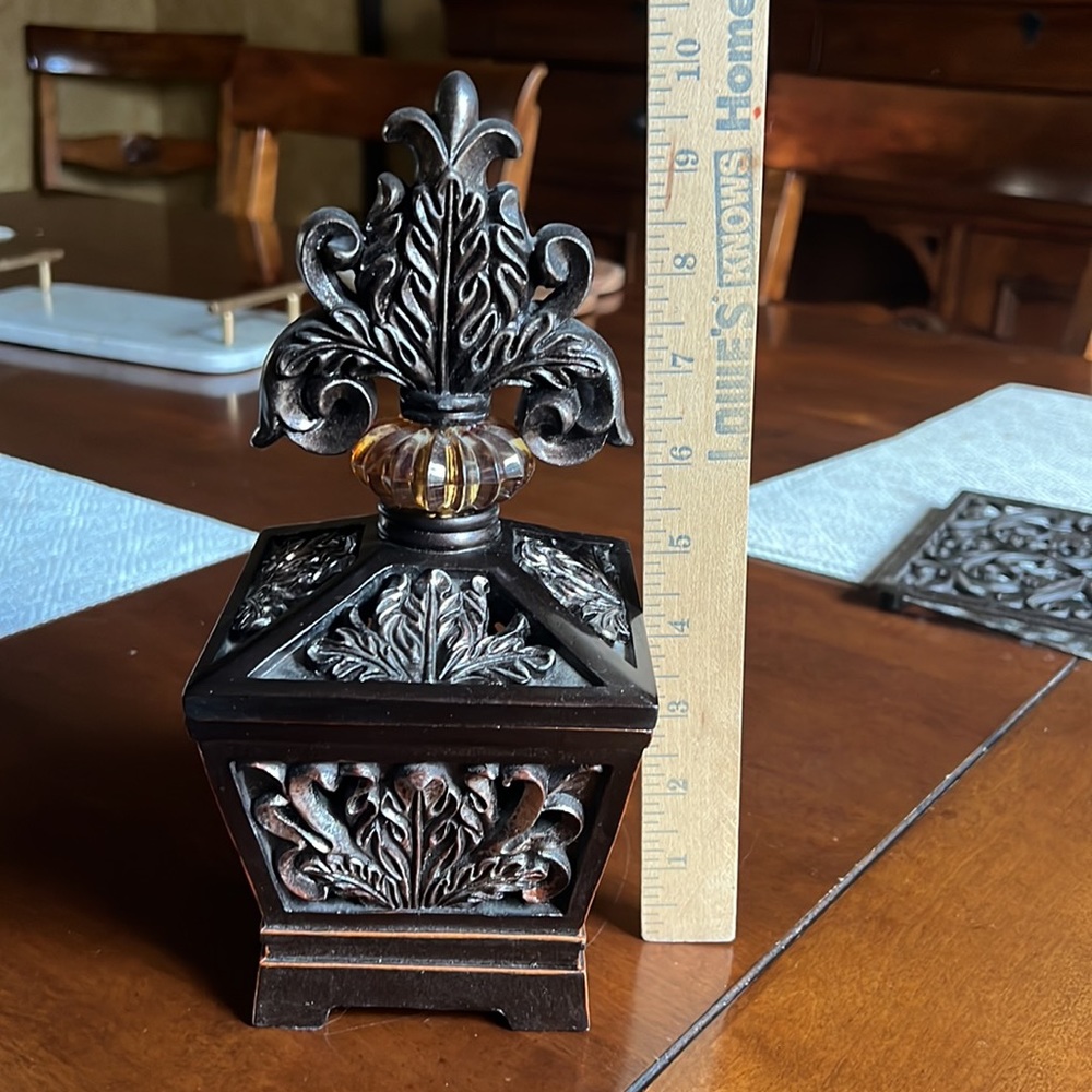 Decorative box - Picture 3 of 4